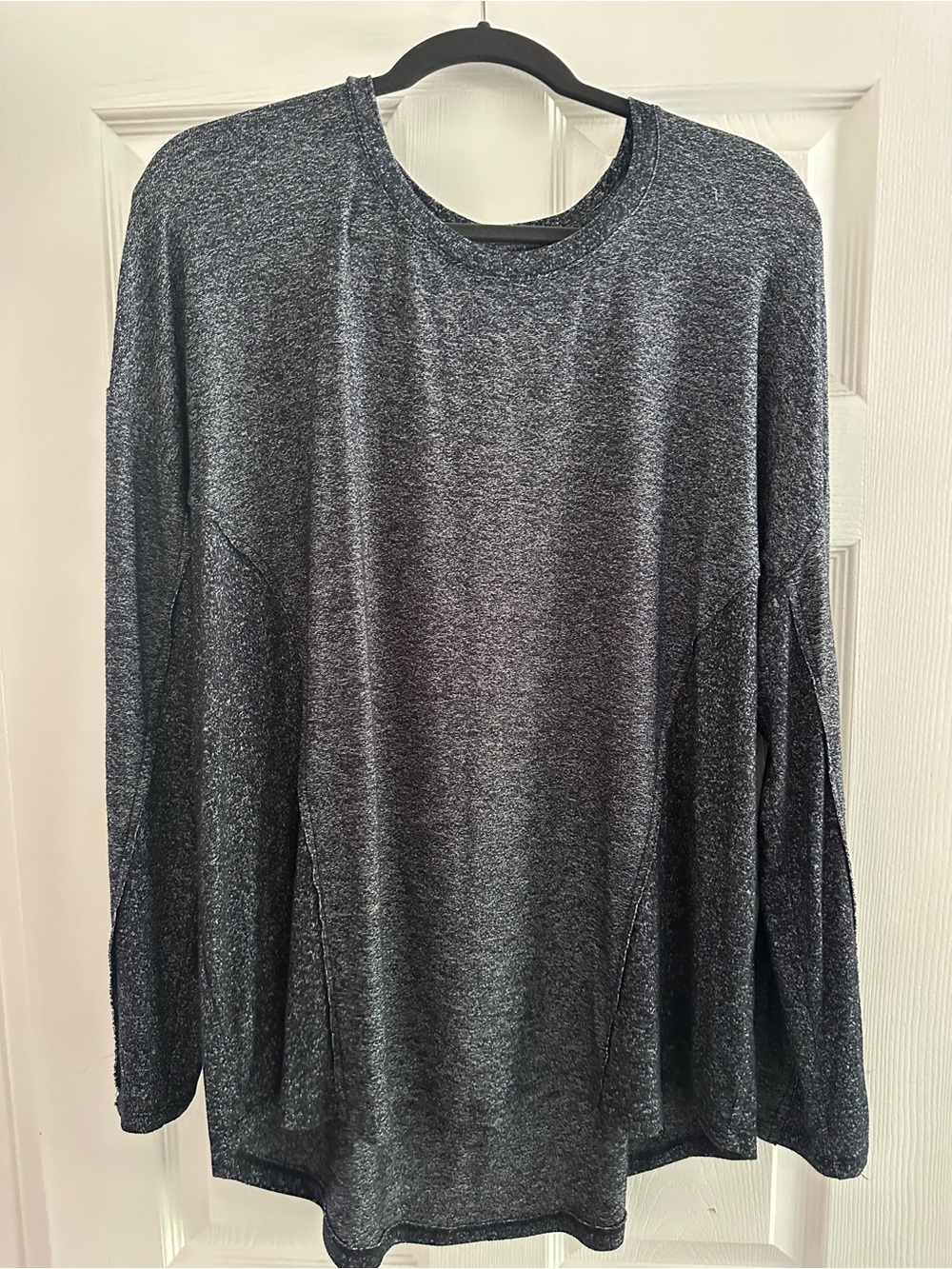 Style & Co. Heathered Charcoal Long-Sleeve Crewneck Top